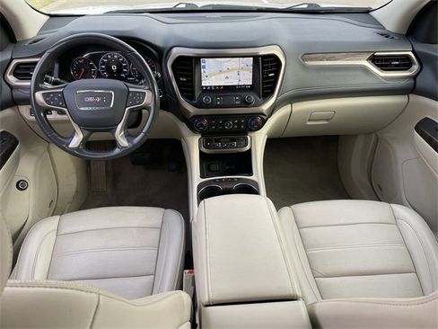 Used 2021 GMC Acadia Denali w/ Denali Ultimate Package image 10