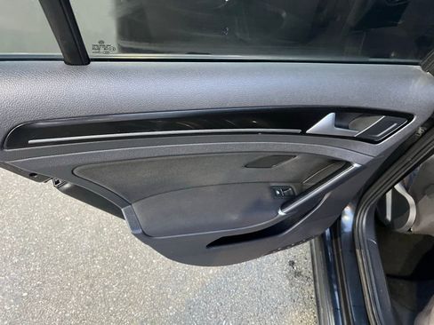 Used 2016 Volkswagen GTI SE image 14