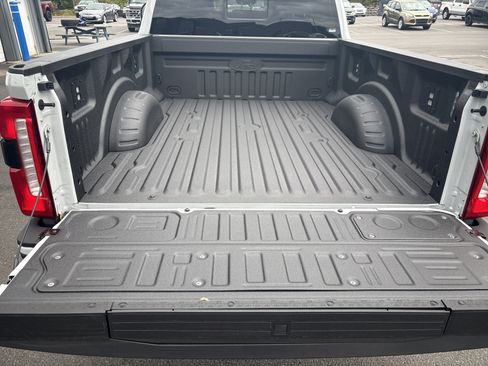 New 2026 Ford F250 XLT w/ XLT Premium Package image 5