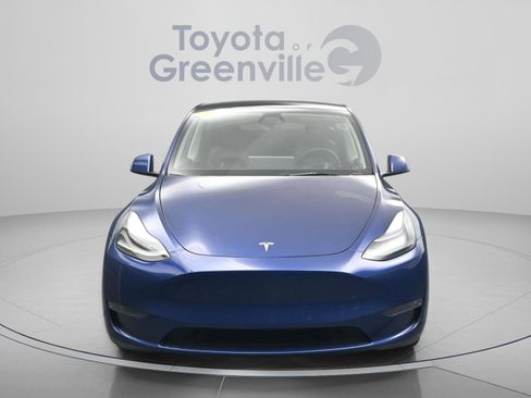 Used 2024 Tesla Model Y Long Range AWD/4WD image 23