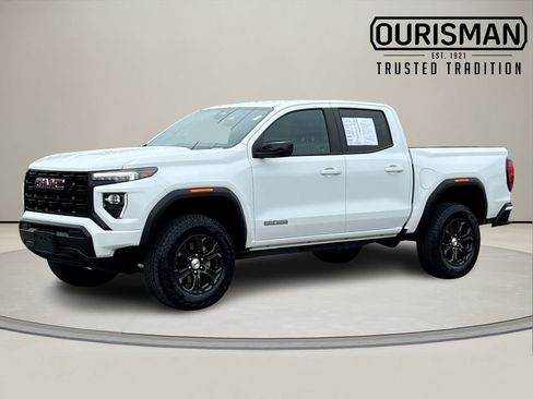 Used 2024 GMC Canyon Elevation image 2