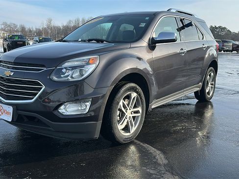 Used 2016 Chevrolet Equinox LTZ w/ Enhanced Convenience Package image 3