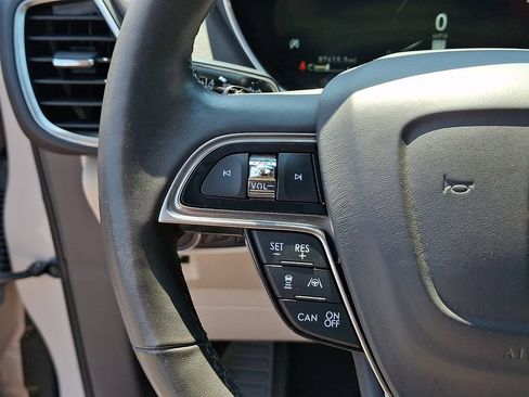 Used 2019 Lincoln Nautilus Reserve w/ Ultimate Package AWD/4WD image 22
