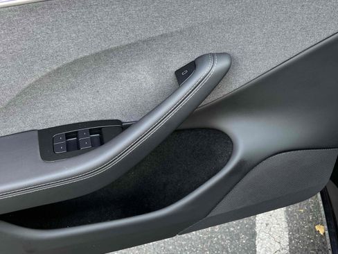 Used 2024 Tesla Model 3 Long Range RWD image 39