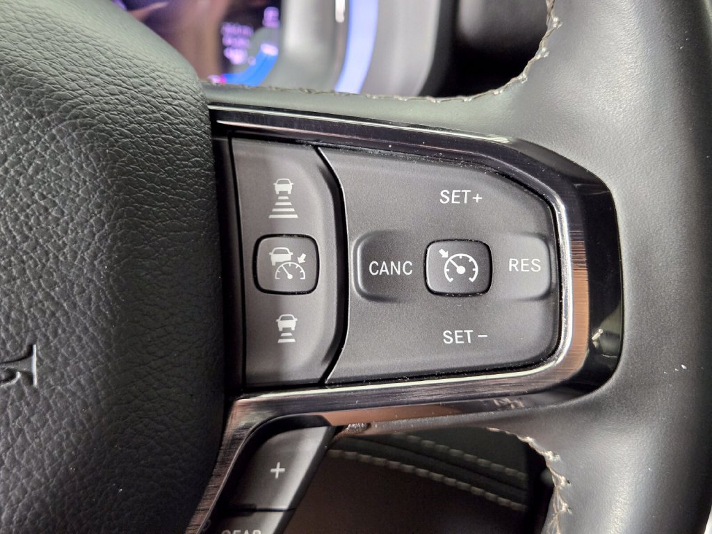 Used 2024 RAM 1500 Limited AWD/4WD image 27