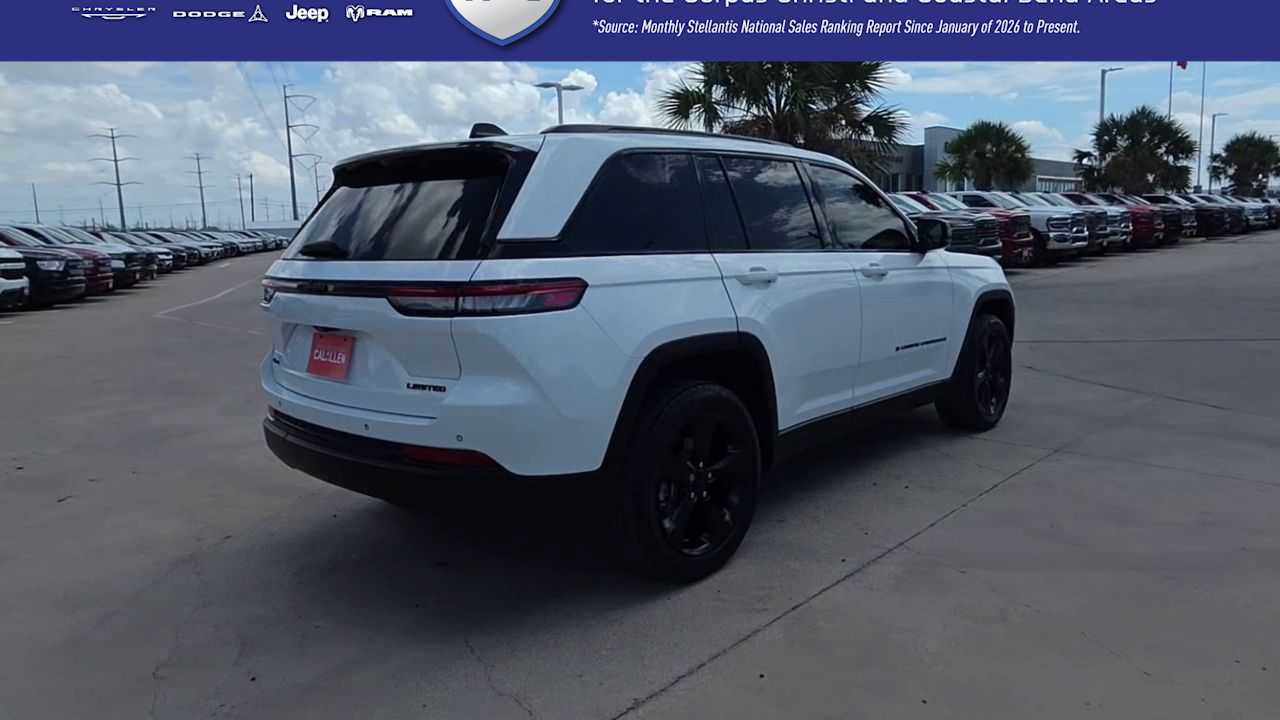 Used 2023 Jeep Grand Cherokee Limited w/ Luxury Tech Group II AWD/4WD image 8