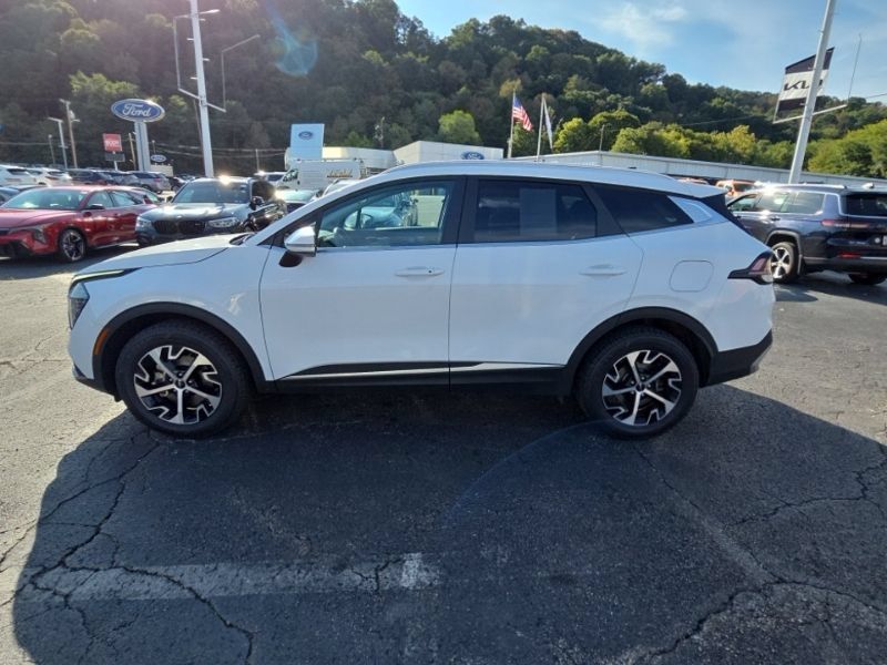 Used 2024 Kia Sportage EX AWD/4WD image 4
