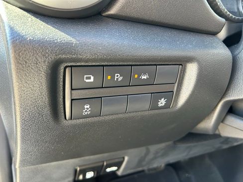 Used 2023 Nissan Versa S w/ Trunk Package image 17