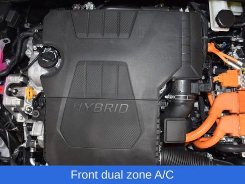 New 2025 Hyundai Elantra SEL image 7