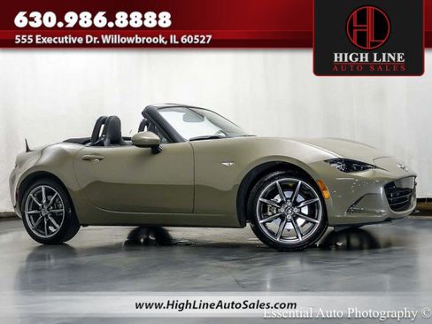 Used 2023 MAZDA MX-5 Miata Grand Touring RWD image 1