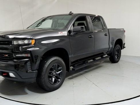 Used 2021 Chevrolet Silverado 1500 LT Trail Boss image 1