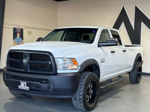 Used 2015 RAM 3500 Tradesman RWD image 1