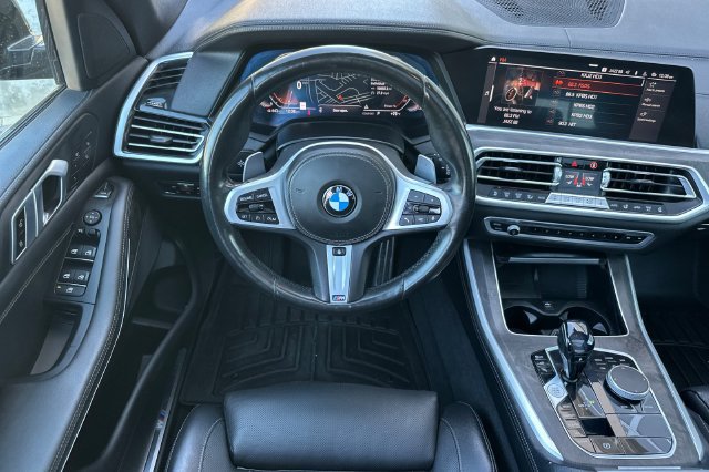 Used 2022 BMW X5 xDrive40i w/ M Sport Package AWD/4WD image 13