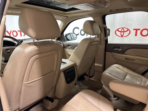 Used 2013 Chevrolet Tahoe LT image 21