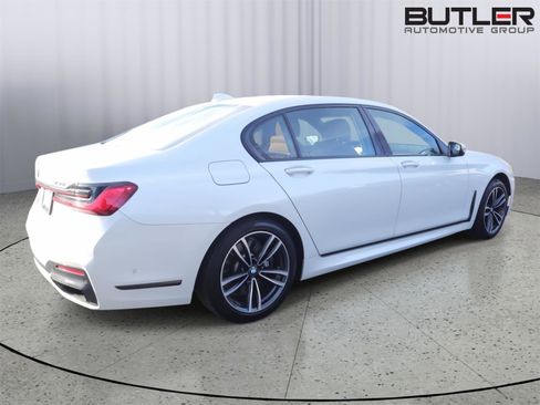 Used 2020 BMW 750i xDrive image 7