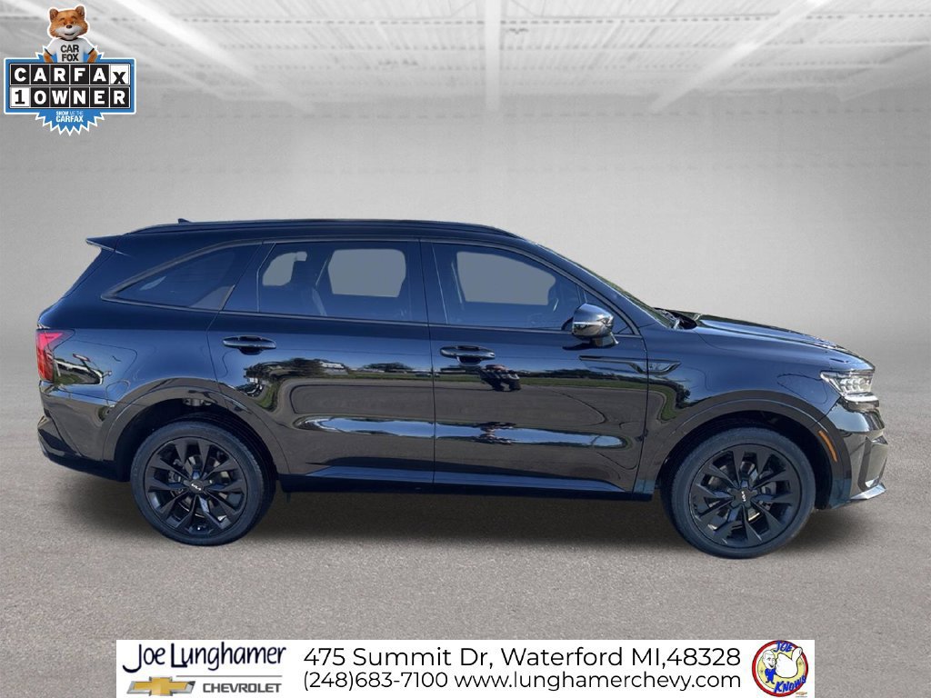 Used 2023 Kia Sorento SX AWD/4WD image 2