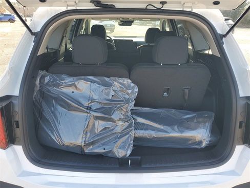 New 2026 Kia Sorento LX image 28