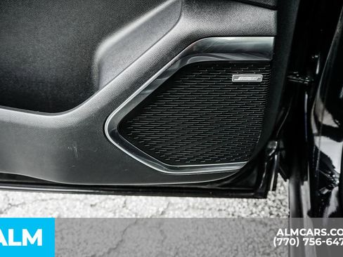 Used 2024 Chevrolet Traverse RS image 65