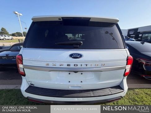 Used 2022 Ford Expedition XLT RWD image 8