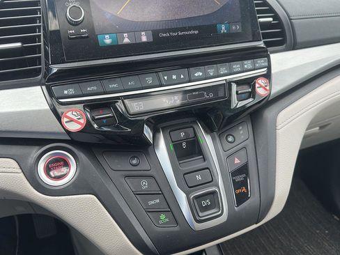 Used 2025 Honda Odyssey EX-L image 21