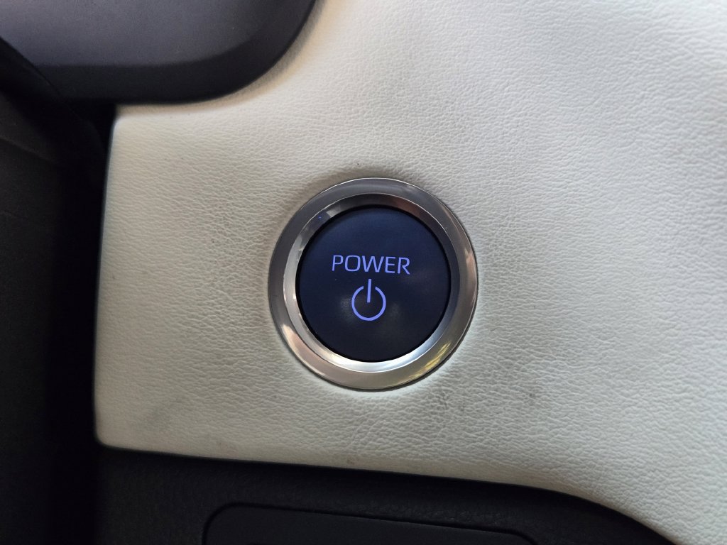 Used 2023 Toyota Tundra Capstone AWD/4WD image 19