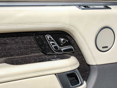 Used 2020 Land Rover Range Rover Long Wheelbase Autobiography image 46