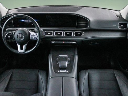 Used 2023 Mercedes-Benz GLS 450 4MATIC image 19