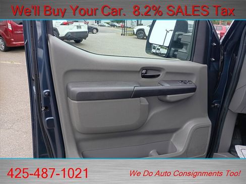 Used 2020 Nissan NV 2500 SV w/ Navigation Package RWD image 9