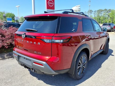 New 2026 Nissan Pathfinder SL AWD/4WD image 3