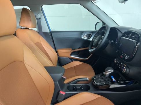 New 2025 Kia Soul EX image 15