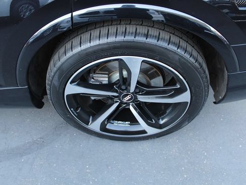 Used 2019 Audi Q7 3.0T Prestige AWD/4WD image 14