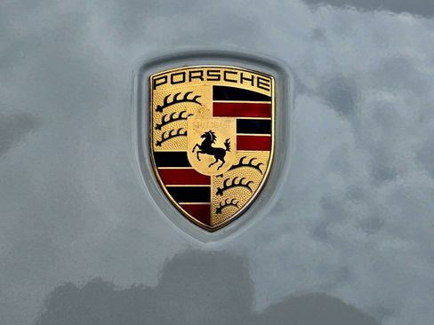 Used 2015 Porsche Panamera S w/ Premium Package image 29