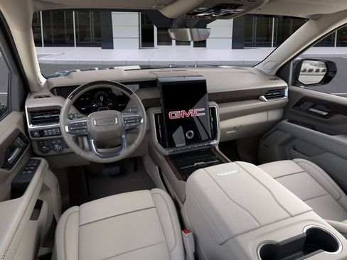 New 2026 GMC Yukon Denali w/ Advanced Technology Package AWD/4WD image 15