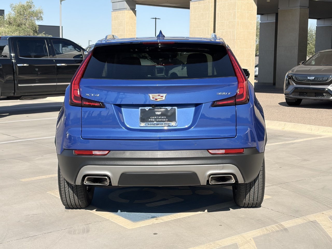 Certified 2023 Cadillac XT4 Premium Luxury FWD image 6