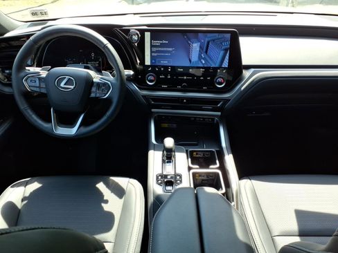 Certified 2026 Lexus TX 350 AWD w/ Technology Package image 5