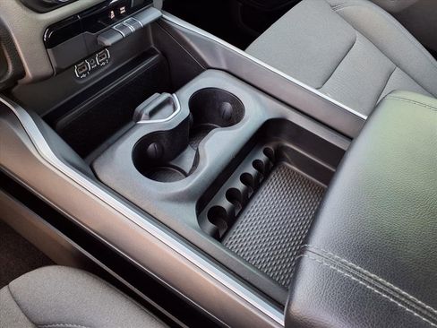 Used 2023 RAM 1500 Big Horn image 24