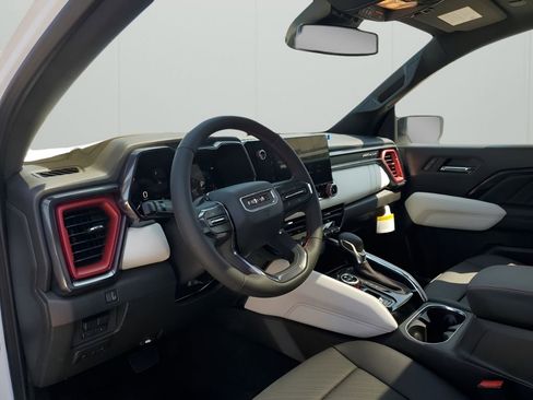 New 2026 GMC Canyon AT4X w/ AT4X AEV Edition image 31