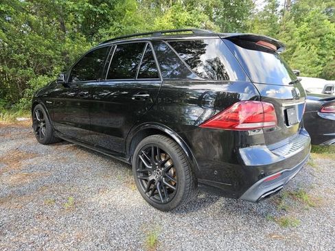 Used 2016 Mercedes-Benz GLE 63 AMG 4MATIC image 10