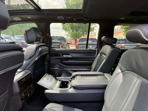 Certified 2024 Jeep Grand Wagoneer L Series II w/ Quick Order Packagew 28T AWD/4WD image 19
