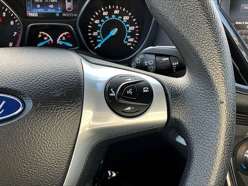 Used 2015 Ford Escape Titanium w/ Equipment Group 301A image 21