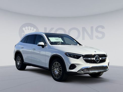 New 2026 Mercedes-Benz GLC 300 4MATIC image 11