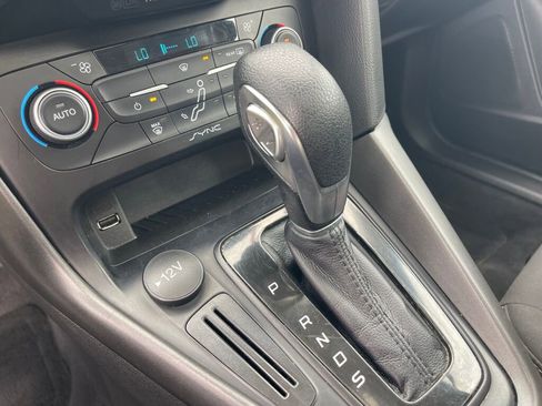 Used 2018 Ford Focus SEL FWD image 13