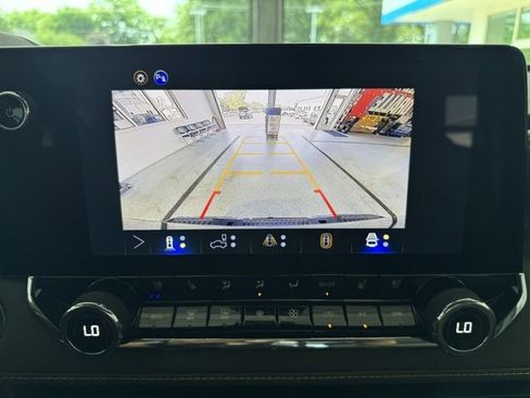 New 2025 Chevrolet Colorado ZR2 w/ Technology Package image 25