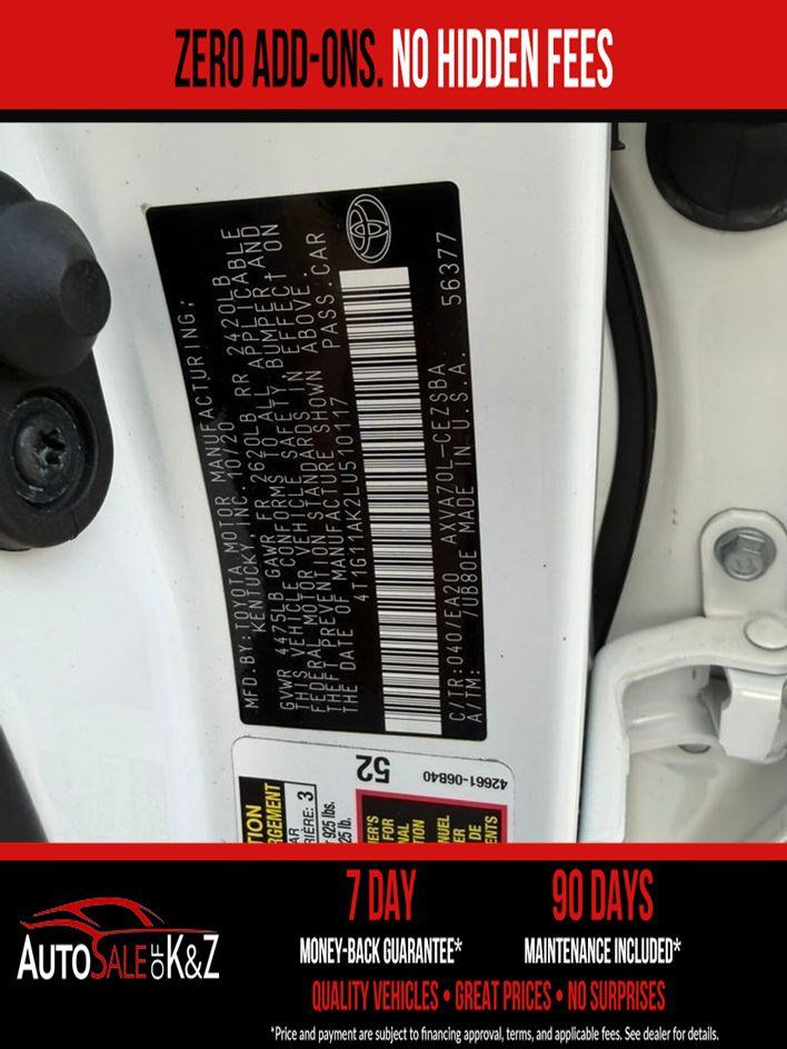 Used 2020 Toyota Camry SE FWD image 32