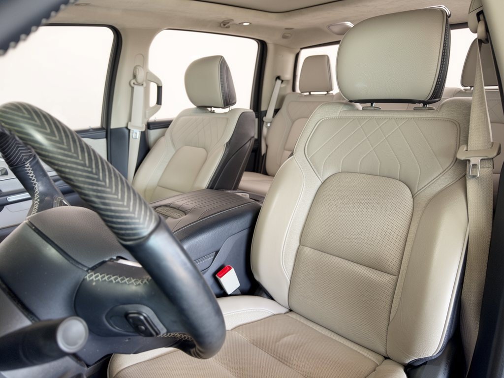 Used 2022 RAM 1500 Limited AWD/4WD image 4