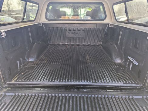 Used 2018 Ford F150 XLT image 17