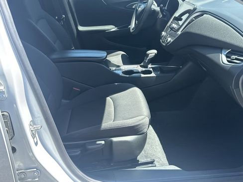 Used 2024 Chevrolet Malibu LT FWD image 14