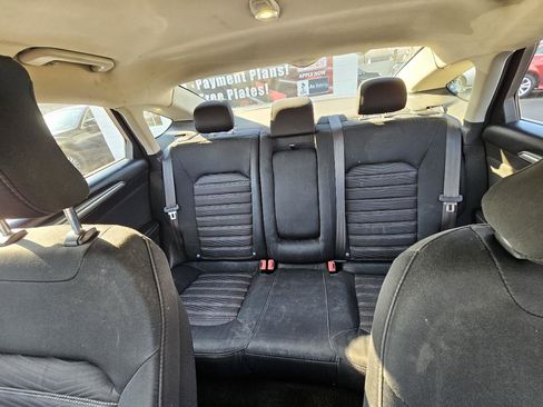 Used 2016 Ford Fusion SE image 19