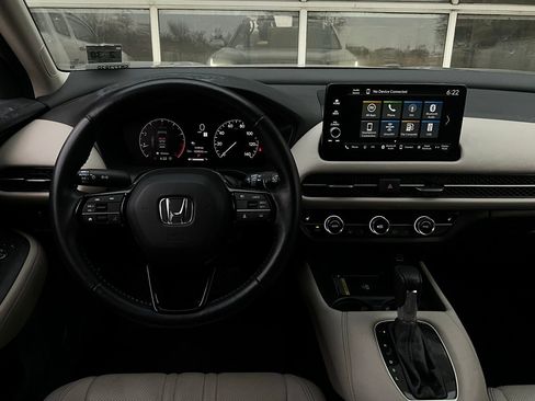 Used 2025 Honda HR-V EX-L image 13