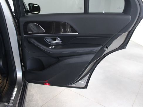 Used 2023 Mercedes-Benz GLE 350 4MATIC image 28